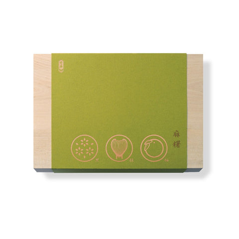 KEE WAH Assorted Mochi Custard Mooncake Gift Box (6pcs) 奇華 麻糬奶皇月餅禮盒 (6個裝)