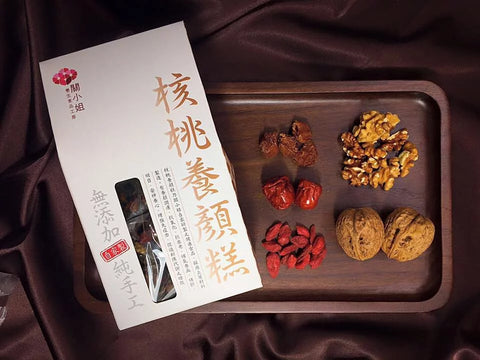 Ms.Kwan's House WALNUT & DATE PASTRY 200G 關小姐 合桃養顏糕 200G