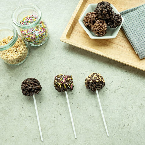 KEE WAH Chocolate Crispy Rice Balls With Raspberry 35G 奇華 紅桑子朱古力脆米菓 35G